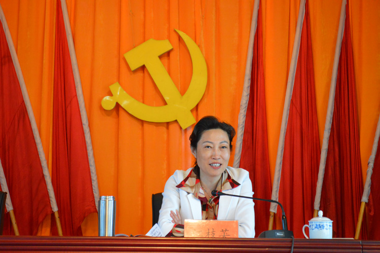 市委常委,组织部长 江枝英在市委党校2013年年轻科级干部培训班 学习
